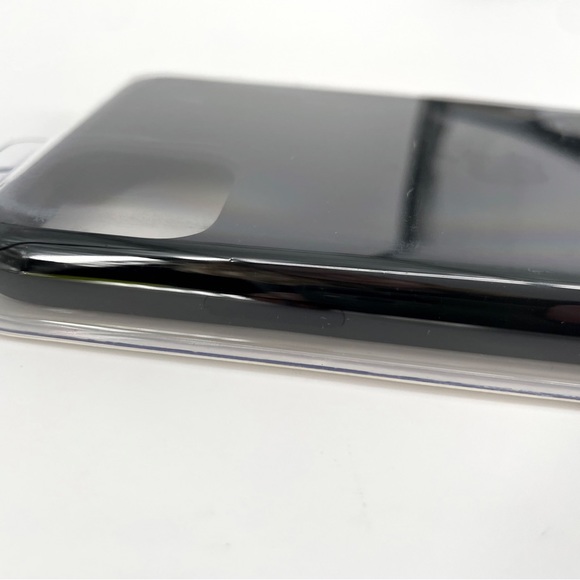 Apple iPhone 11 Pro Max Silicone Case in Black - Picture 3 of 6